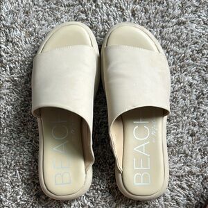 Beach by Matisse Cream Slide Sandals